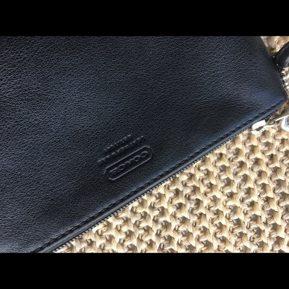 Coach Wristlet - Picture 2 of 6